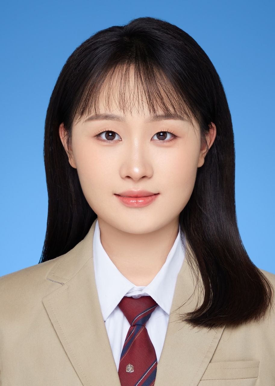 周青钰.jpg 周青钰.jpg