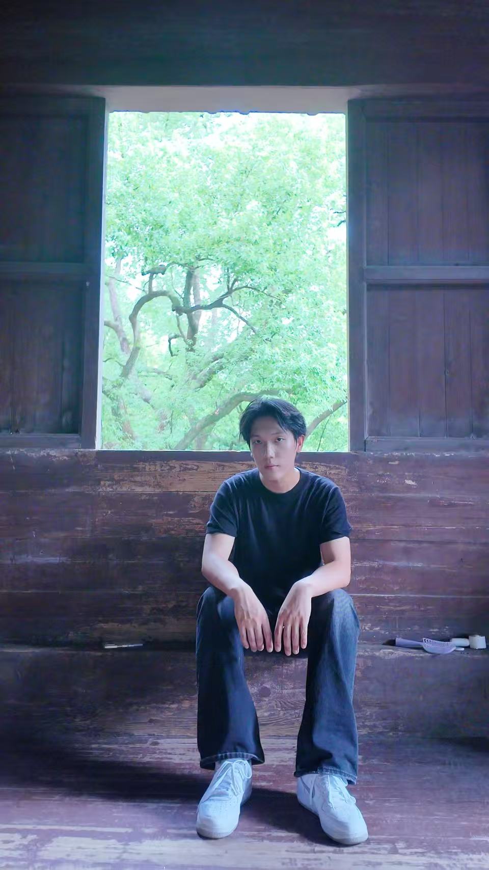 刘晨.jpg 刘晨.jpg
