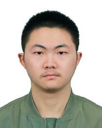 穿衬衫的男孩

描述已自动生成