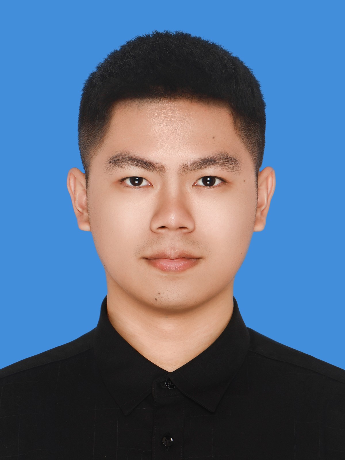 黄进平.jpg 黄进平.jpg