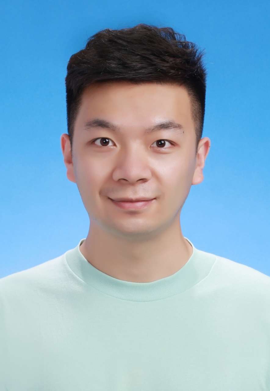 岳隆春.jpg 岳隆春.jpg